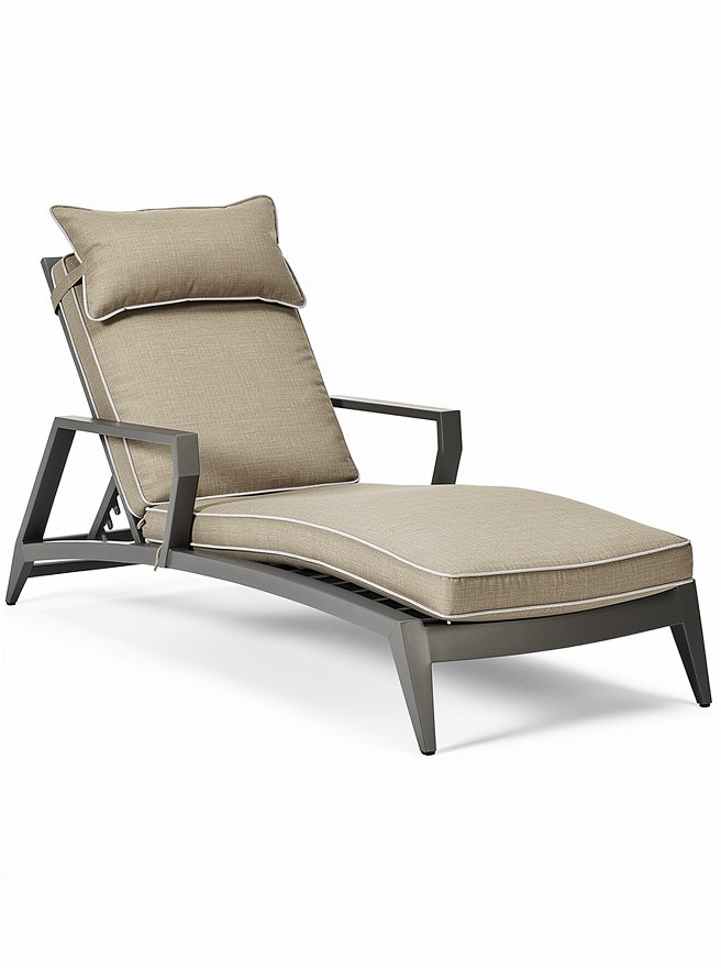 Technische Titel: "Moderne Lounger met Verstelbare Rugleuning en Comfortabele Bekleding"